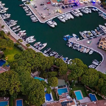Lejlighed With Secure Underground Parking Marbella
